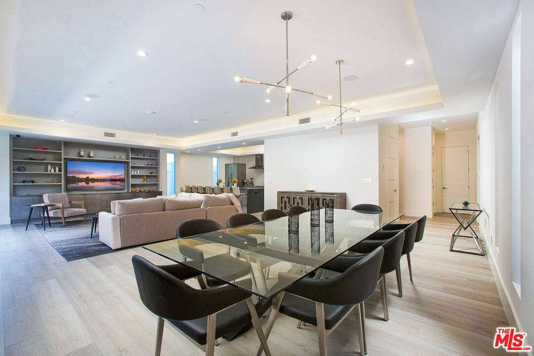 Квартира, 43 м², 2 595 000$ — FAKTOR